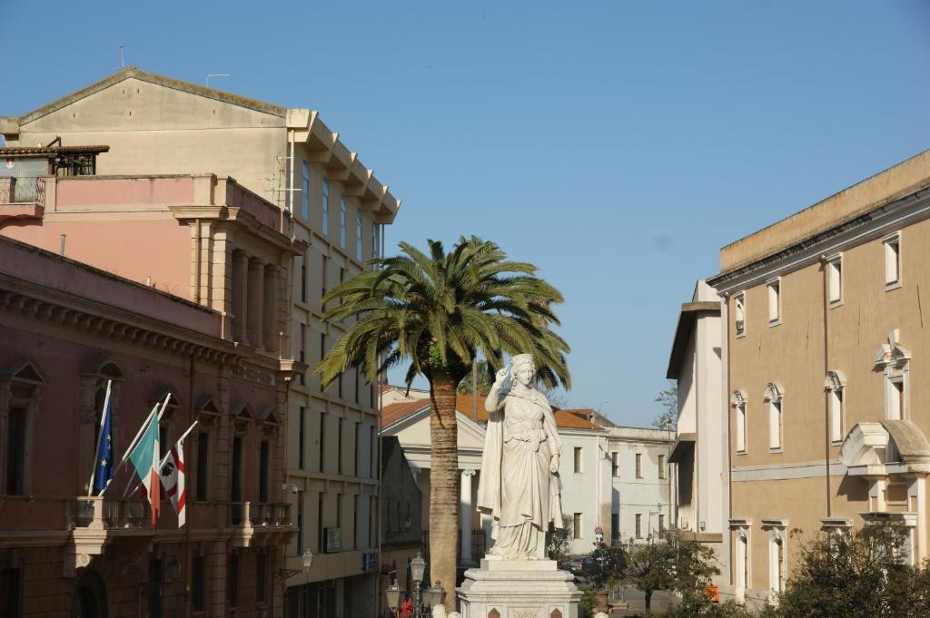 Residenza D'Epoca Regina D'Arborea Oristano Dış mekan fotoğraf